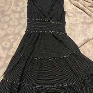 Cute v neck striped dress